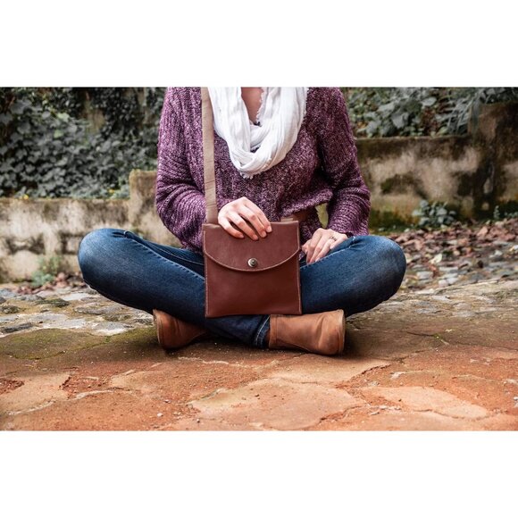 Crossbody Handbag Full Grain Veg-Tan Leather Small Purse Stylish Eco-Friendly - Picture 9 of 9